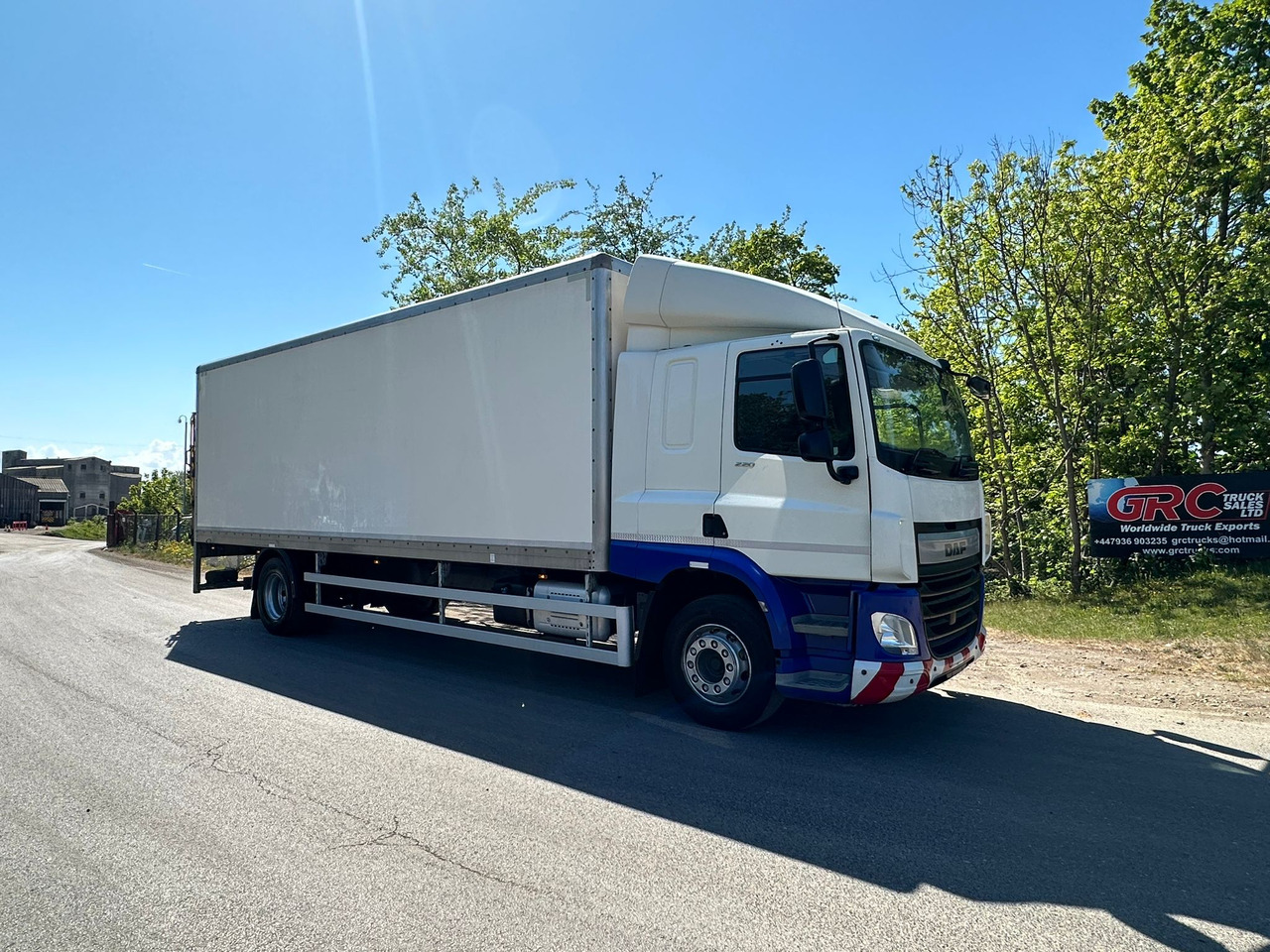 2016 DAF CF 220 Rigid Truck - Грузовик с закрытым кузовом: фото 2 2016 DAF CF 220 Rigid Truck - Грузовик с закрытым кузовом: фото 2