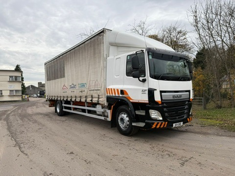 2016 DAF CF 250 Curtainside Truck - Тентованный грузовик: фото 2 2016 DAF CF 250 Curtainside Truck - Тентованный грузовик: фото 2