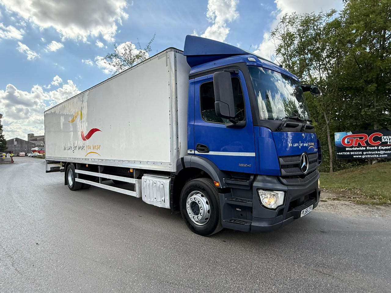 2016 Mercedes Antos 1824 Rigid Truck - Грузовик с закрытым кузовом: фото 3 2016 Mercedes Antos 1824 Rigid Truck - Грузовик с закрытым кузовом: фото 3