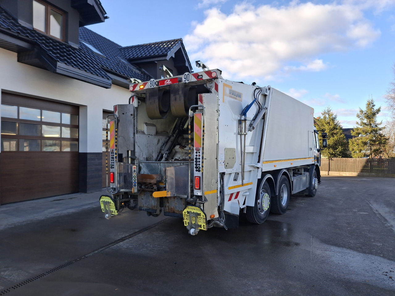 Renault D26 Śmieciarka Mullwagen Environnement VR5 LEV Euro 6 - Мусоровоз: фото 4 Renault D26 Śmieciarka Mullwagen Environnement VR5 LEV Euro 6 - Мусоровоз: фото 4