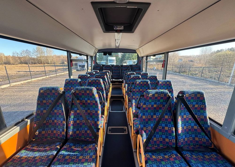 Пригородный автобус Irisbus Recreo: фото 11 Пригородный автобус Irisbus Recreo: фото 11