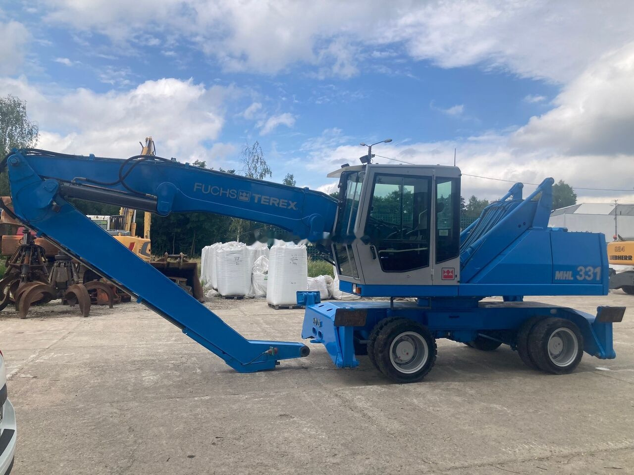 Fuchs MHL 331 C with Generator - Перегружатель: фото 2 Fuchs MHL 331 C with Generator - Перегружатель: фото 2
