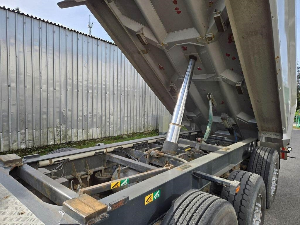 Maur TIPPER TRAILER 3 AXEL  - Самосвальный прицеп: фото 2 Maur TIPPER TRAILER 3 AXEL  - Самосвальный прицеп: фото 2