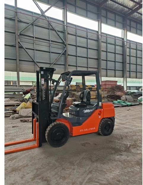 Вилочный погрузчик 2022 Toyota FD30: фото 1