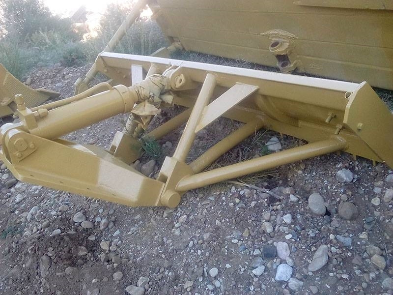 CAT ΜΑΧΑΙΡΙ ΓΙΑ GRADER 140G, 140H - Отвал для Строительной техники: фото 2 CAT ΜΑΧΑΙΡΙ ΓΙΑ GRADER 140G, 140H - Отвал для Строительной техники: фото 2