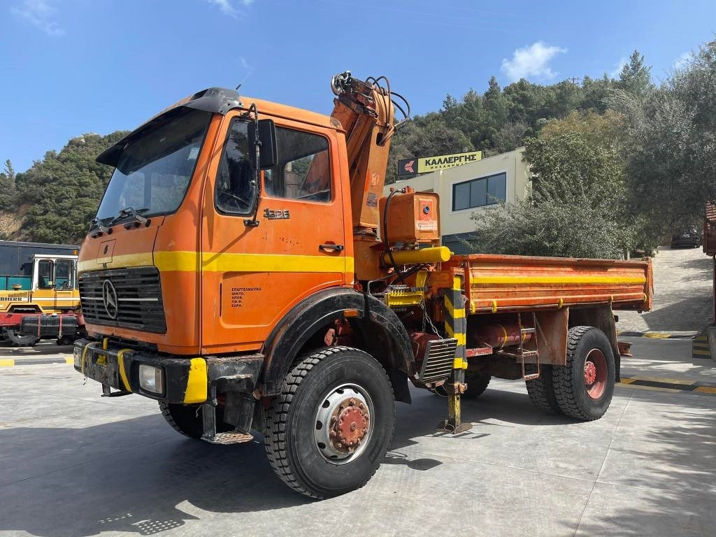 Mercedes-Benz 1626K - Автоманипулятор: фото 3 Mercedes-Benz 1626K - Автоманипулятор: фото 3