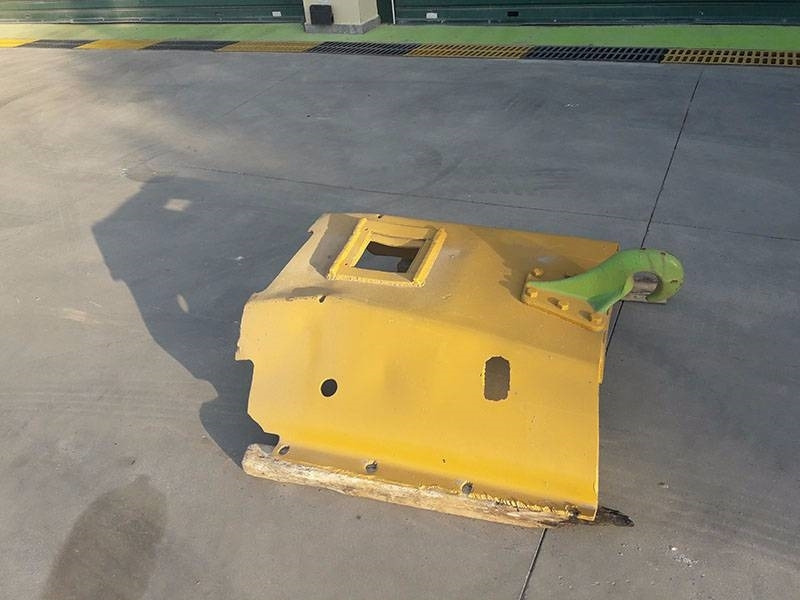 CAT D 8 K - Запчасти для Бульдозеров: фото 3 CAT D 8 K - Запчасти для Бульдозеров: фото 3