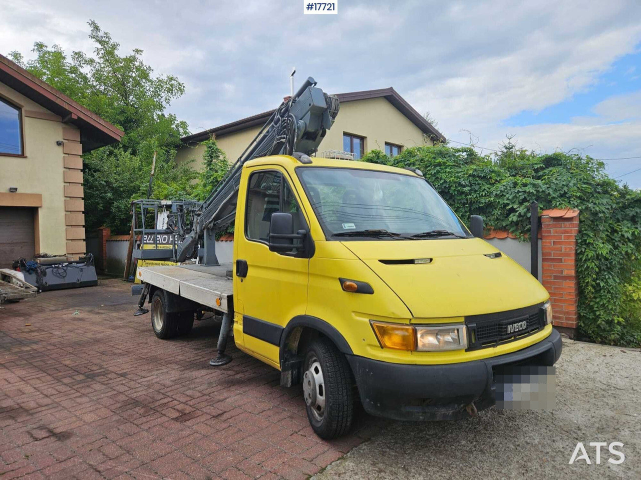 2000 Iveco Daily 35C11 - Прицепной подъемник: фото 1 2000 Iveco Daily 35C11 - Прицепной подъемник: фото 1