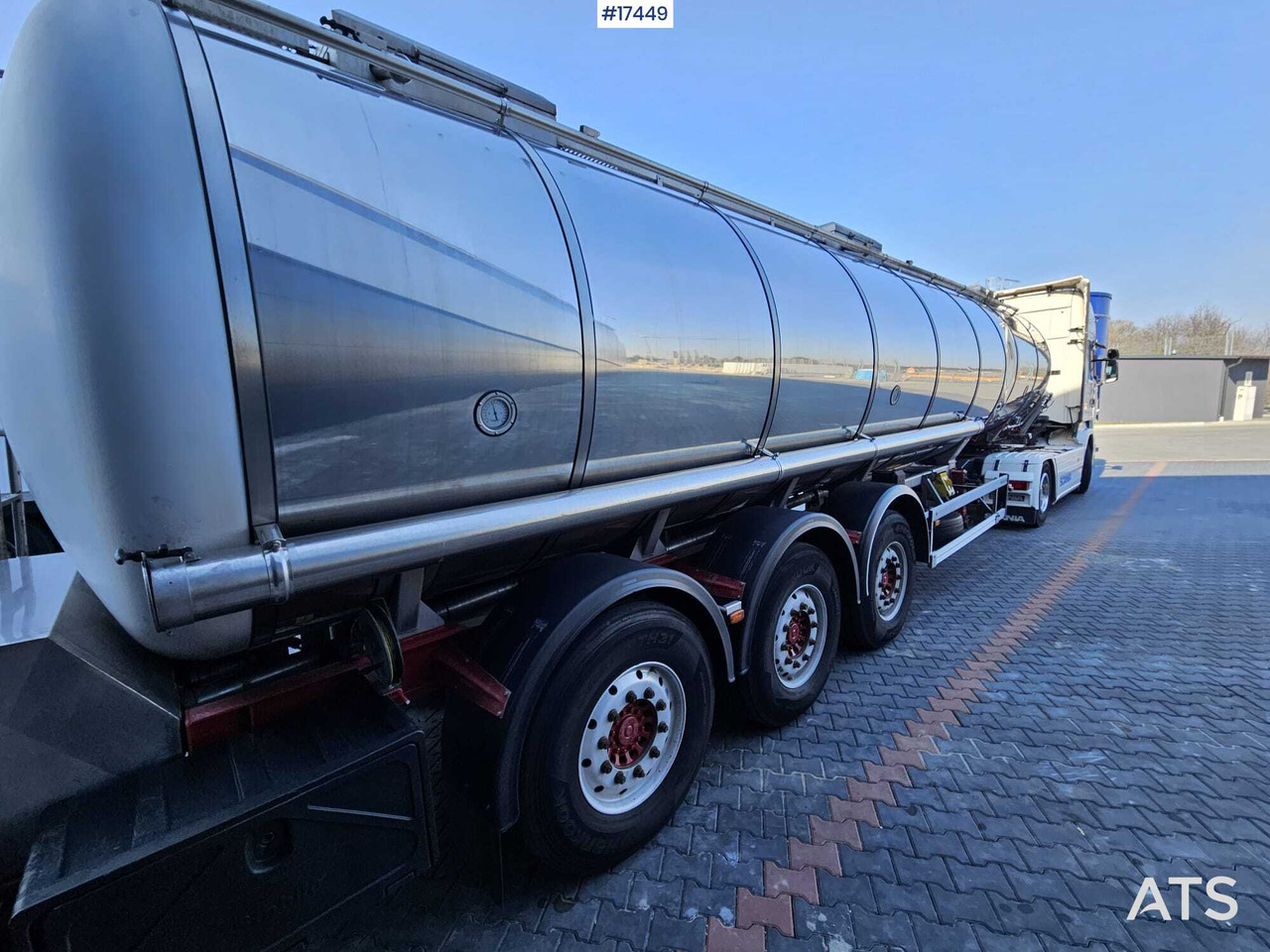 2003 BURG BPO 12-24 ZGZXX food tanker - Полуприцеп-цистерна: фото 2 2003 BURG BPO 12-24 ZGZXX food tanker - Полуприцеп-цистерна: фото 2