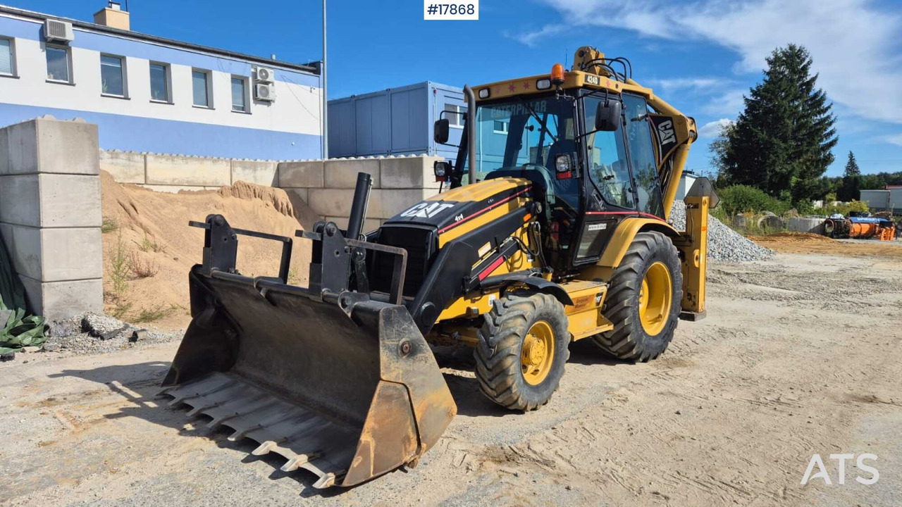 2003 CAT 424D - Экскаватор-погрузчик: фото 1 2003 CAT 424D - Экскаватор-погрузчик: фото 1