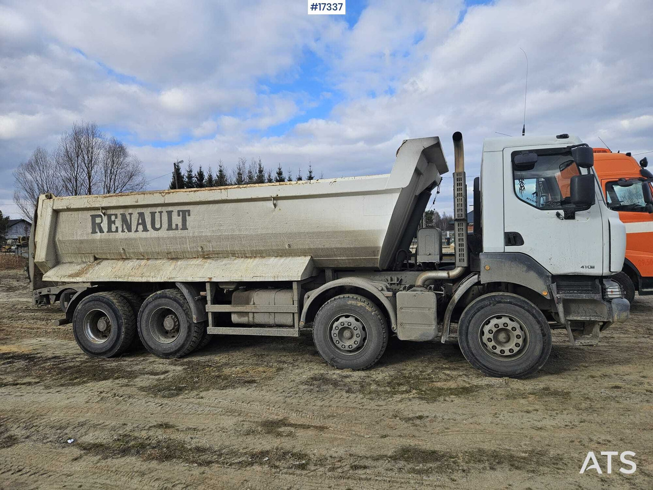 2007 Renault Kerax 8x4 - Самосвал: фото 1 2007 Renault Kerax 8x4 - Самосвал: фото 1