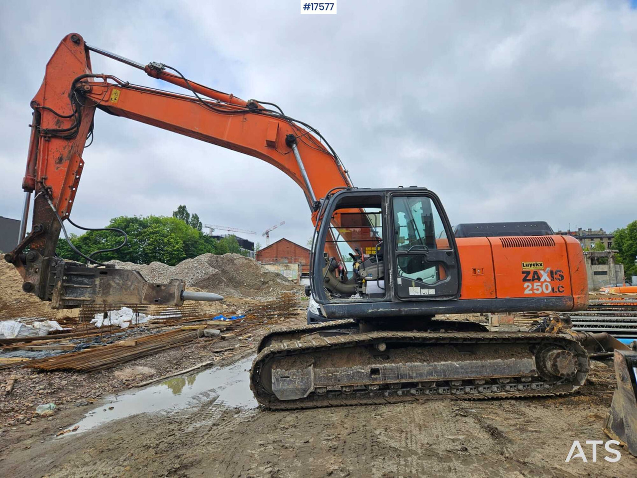 2011 Hitachi Zaxis 250 LC - Гусеничный экскаватор: фото 1 2011 Hitachi Zaxis 250 LC - Гусеничный экскаватор: фото 1