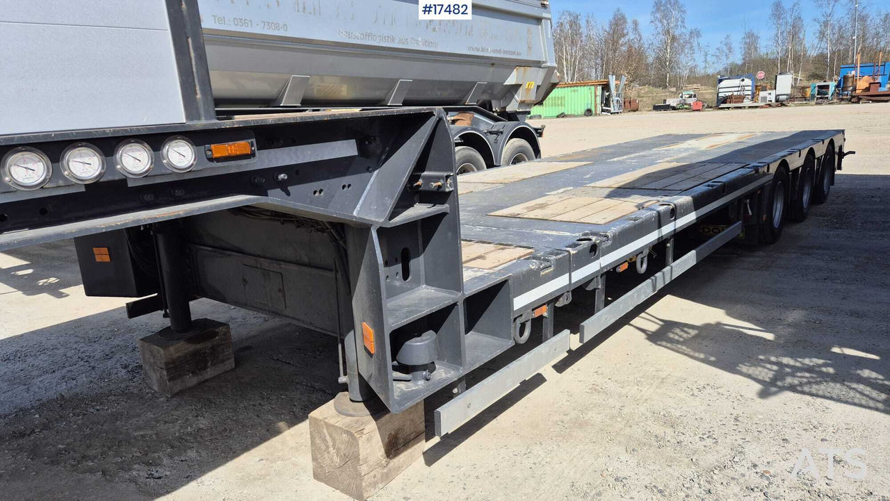 DOLL VARIO low-bed semi-trailer (2008) - Низкорамный полуприцеп: фото 5 DOLL VARIO low-bed semi-trailer (2008) - Низкорамный полуприцеп: фото 5