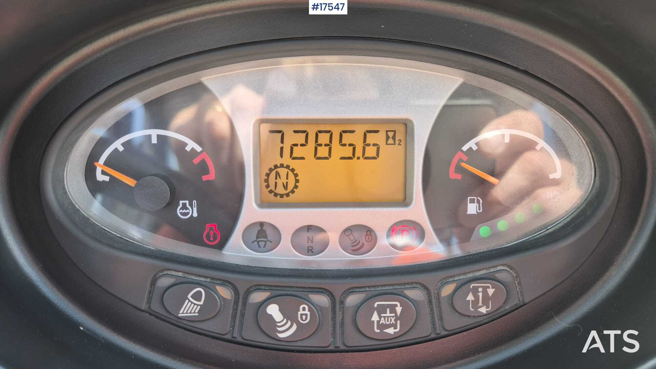 Телескопический погрузчик Telescopic wheel loaders BOBCAT TL35-70 (2018): фото 18 Телескопический погрузчик Telescopic wheel loaders BOBCAT TL35-70 (2018): фото 18