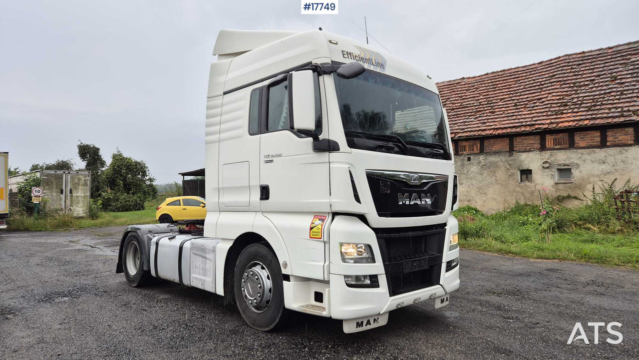 Truck tractor MAN TGX 18.480 EfficientLine (2016) - Тягач: фото 4 Truck tractor MAN TGX 18.480 EfficientLine (2016) - Тягач: фото 4