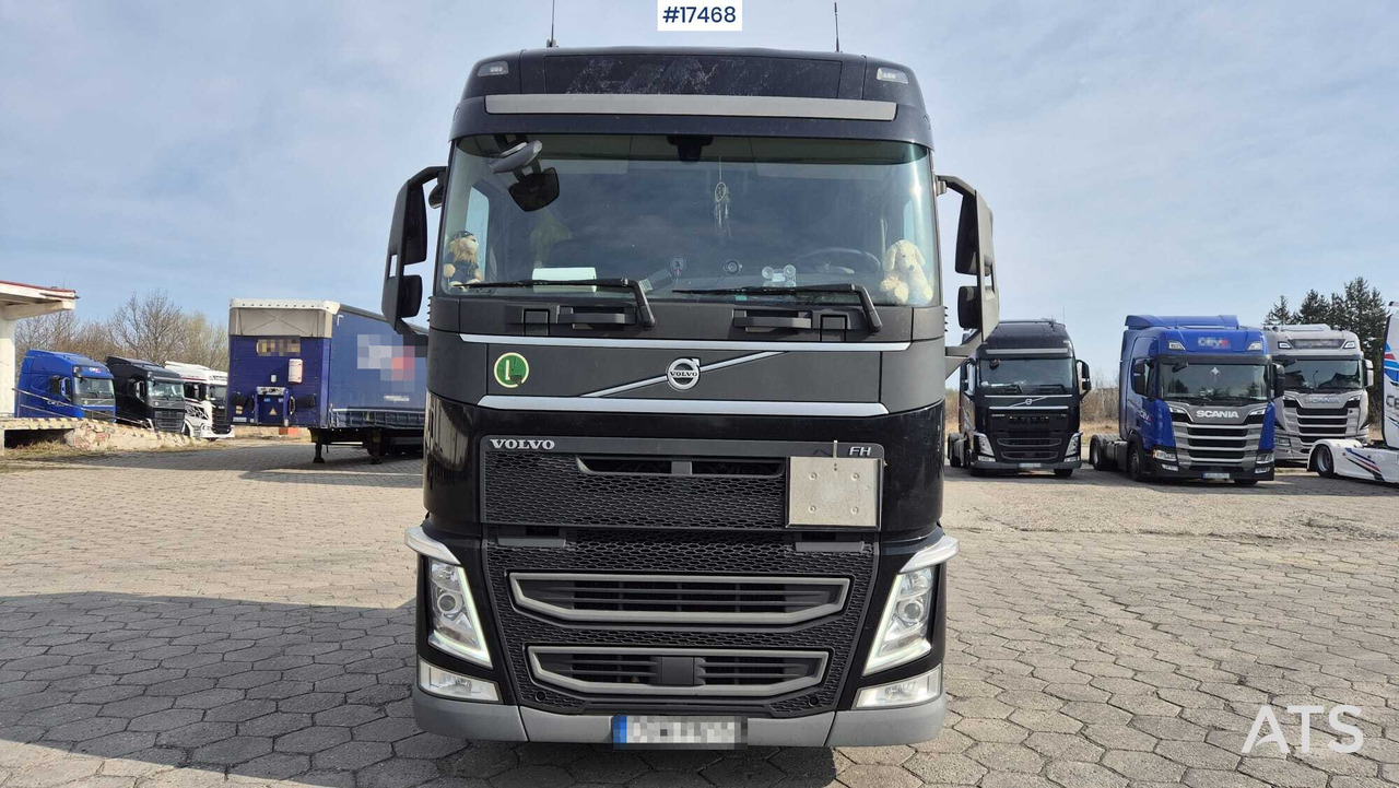 Truck tractor VOLVO FH500 EURO 6 (2018) - Тягач: фото 2 Truck tractor VOLVO FH500 EURO 6 (2018) - Тягач: фото 2