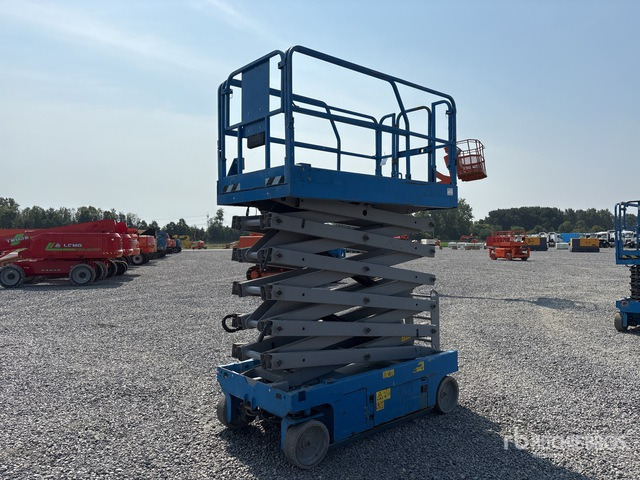 2015 Genie GS-4047 Electric Scissor Lift - Ножничный подъемник: фото 3 2015 Genie GS-4047 Electric Scissor Lift - Ножничный подъемник: фото 3