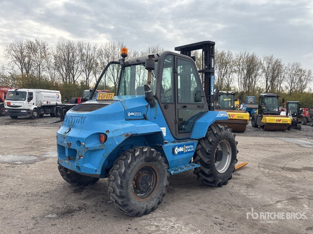 2015 Manitou M30-4 4x4 Rough Terrain Forklift - Внедорожный погрузчик: фото 4 2015 Manitou M30-4 4x4 Rough Terrain Forklift - Внедорожный погрузчик: фото 4