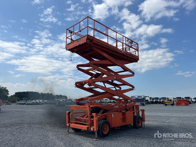 2015 Skyjack SJ9250 4x4 Diesel Scissor Lift - Ножничный подъемник: фото 3 2015 Skyjack SJ9250 4x4 Diesel Scissor Lift - Ножничный подъемник: фото 3