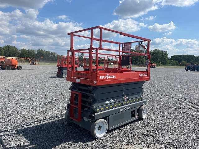 2015 Skyjack SJIII-4632 Electric Scissor Lift - Ножничный подъемник: фото 4 2015 Skyjack SJIII-4632 Electric Scissor Lift - Ножничный подъемник: фото 4