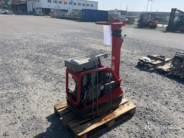 2016 Wacker Neuson DPU4545 Vibratory Plate Compactor - Виброплита: фото 2 2016 Wacker Neuson DPU4545 Vibratory Plate Compactor - Виброплита: фото 2