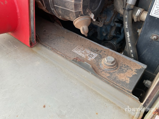 2018 Ausa D350AHG 4x4 Swivel Dumper - Мини-самосвал: фото 5 2018 Ausa D350AHG 4x4 Swivel Dumper - Мини-самосвал: фото 5