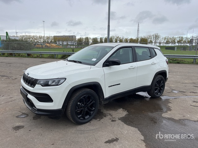 2022 Jeep Compass Longitude 4WD Hybrid (Unused) SUV - Внедорожник: фото 1 2022 Jeep Compass Longitude 4WD Hybrid (Unused) SUV - Внедорожник: фото 1