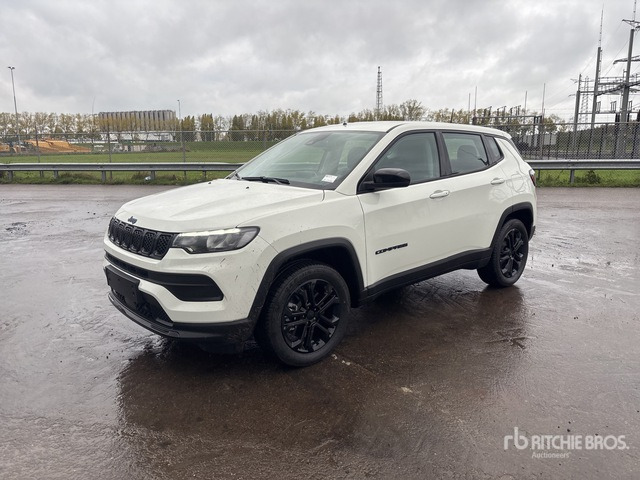 2022 Jeep Compass Longitude 4WD Hybrid (Unused) SUV - Внедорожник: фото 2 2022 Jeep Compass Longitude 4WD Hybrid (Unused) SUV - Внедорожник: фото 2