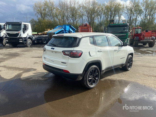 2022 Jeep Compass Longitude 4WD Hybrid (Unused) SUV - Внедорожник: фото 4 2022 Jeep Compass Longitude 4WD Hybrid (Unused) SUV - Внедорожник: фото 4