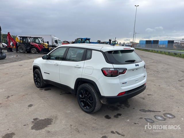 2022 Jeep Compass Longitude 4WD Hybrid (Unused) SUV - Внедорожник: фото 3 2022 Jeep Compass Longitude 4WD Hybrid (Unused) SUV - Внедорожник: фото 3