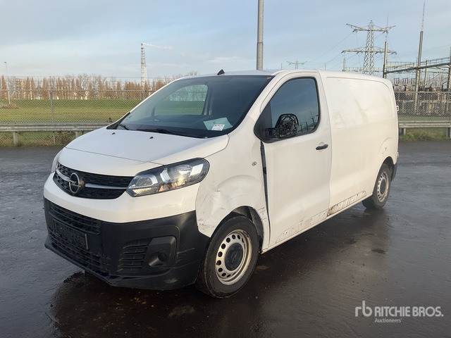 2022 Opel Vivaro Passenger Van - Микроавтобус, Пассажирский фургон: фото 1 2022 Opel Vivaro Passenger Van - Микроавтобус, Пассажирский фургон: фото 1