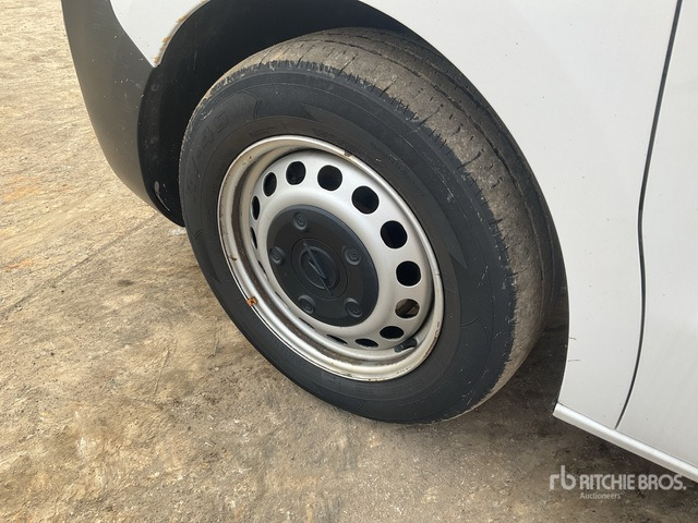 2023 Opel Vivaro Passenger Van - Микроавтобус, Пассажирский фургон: фото 5 2023 Opel Vivaro Passenger Van - Микроавтобус, Пассажирский фургон: фото 5