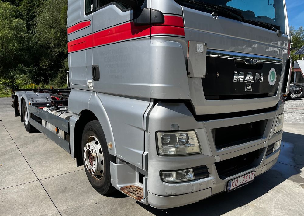 MAN TGX 18.480 // Euro 5 // 6x2 // BDF // Cały na poduszkach // Automat // - Грузовик-шасси: фото 4 MAN TGX 18.480 // Euro 5 // 6x2 // BDF // Cały na poduszkach // Automat // - Грузовик-шасси: фото 4
