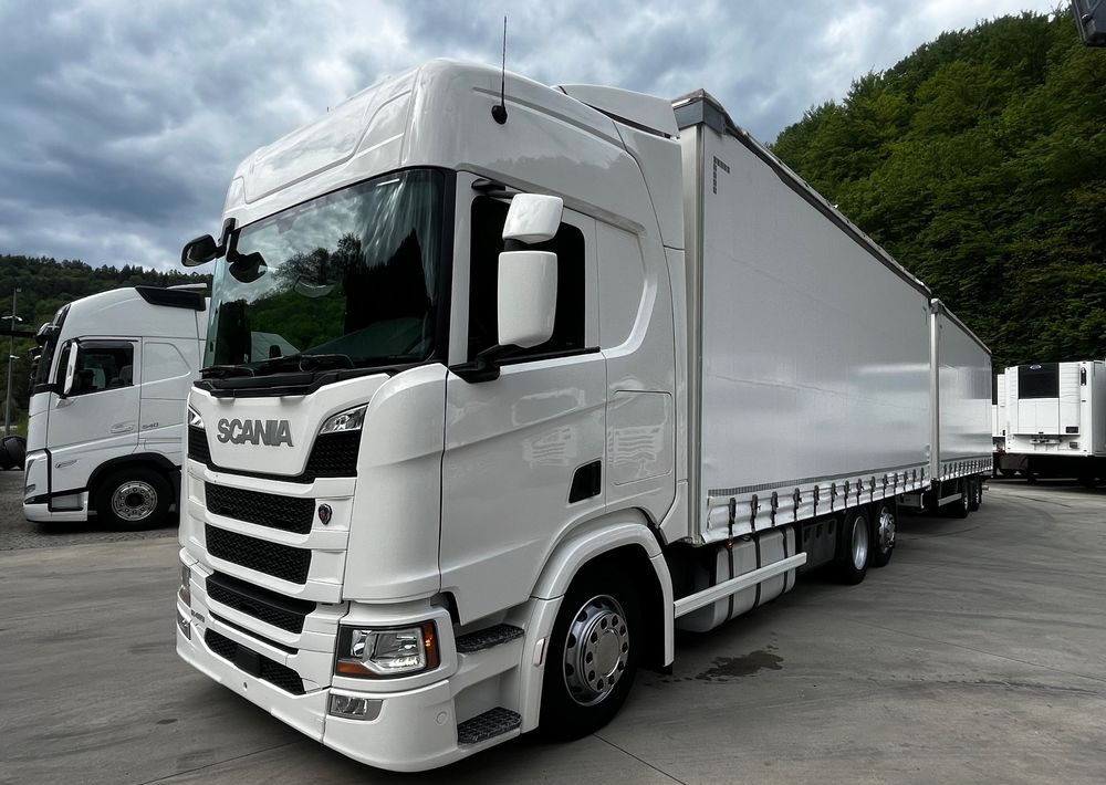 Scania R410 // 2018 // Retarder // Tandem 7.7+7.7 // Przyczepa Krone // Oś podnosozna // - Тентованный грузовик: фото 2 Scania R410 // 2018 // Retarder // Tandem 7.7+7.7 // Przyczepa Krone // Oś podnosozna // - Тентованный грузовик: фото 2