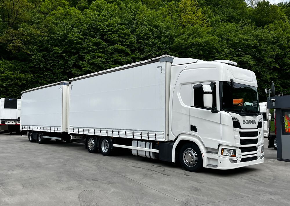 Scania R410 // 2018 // Retarder // Tandem 7.7+7.7 // Przyczepa Krone // Oś podnosozna // - Тентованный грузовик: фото 1 Scania R410 // 2018 // Retarder // Tandem 7.7+7.7 // Przyczepa Krone // Oś podnosozna // - Тентованный грузовик: фото 1