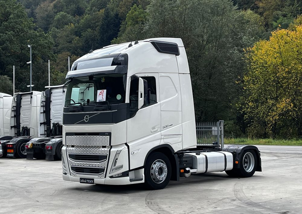 Volvo FH500 // Zamiana na starszy //New Face // Low Deck // Full Led // ACC // Globe XL // ParkClima // Zamiana za starszy - Тягач: фото 1 Volvo FH500 // Zamiana na starszy //New Face // Low Deck // Full Led // ACC // Globe XL // ParkClima // Zamiana za starszy - Тягач: фото 1