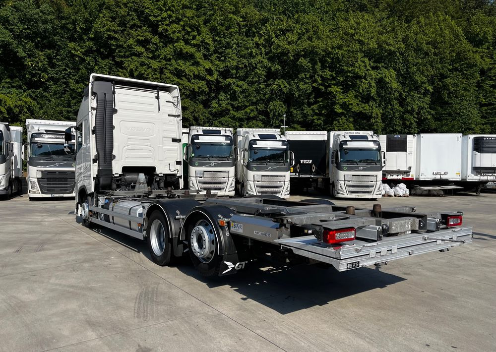 Volvo FH500 BDF 6x2 // Dolny zaczep // Euro 6 motor ! // New Face // XXL Cab // - Грузовик-шасси: фото 5 Volvo FH500 BDF 6x2 // Dolny zaczep // Euro 6 motor ! // New Face // XXL Cab // - Грузовик-шасси: фото 5