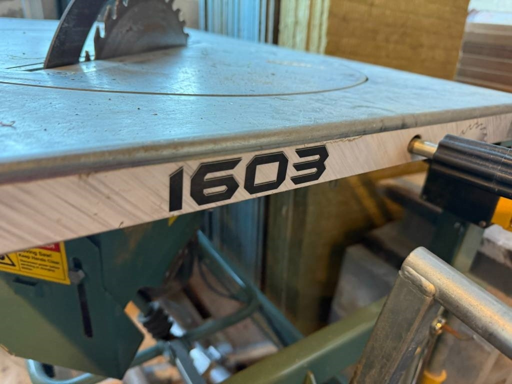 Ernex 1603 230/400 V gjerdesag med rullebord - Деревообрабатывающий станок: фото 4 Ernex 1603 230/400 V gjerdesag med rullebord - Деревообрабатывающий станок: фото 4