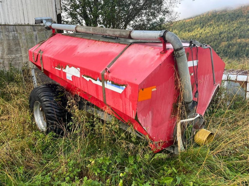 GB 4.8 Guffen Fertilizer Spreader - Цистерна для жидкого навоза: фото 2 GB 4.8 Guffen Fertilizer Spreader - Цистерна для жидкого навоза: фото 2