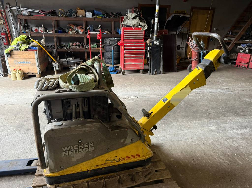 Wacker Neuson DPU 6555 HE - Виброплита: фото 4 Wacker Neuson DPU 6555 HE - Виброплита: фото 4