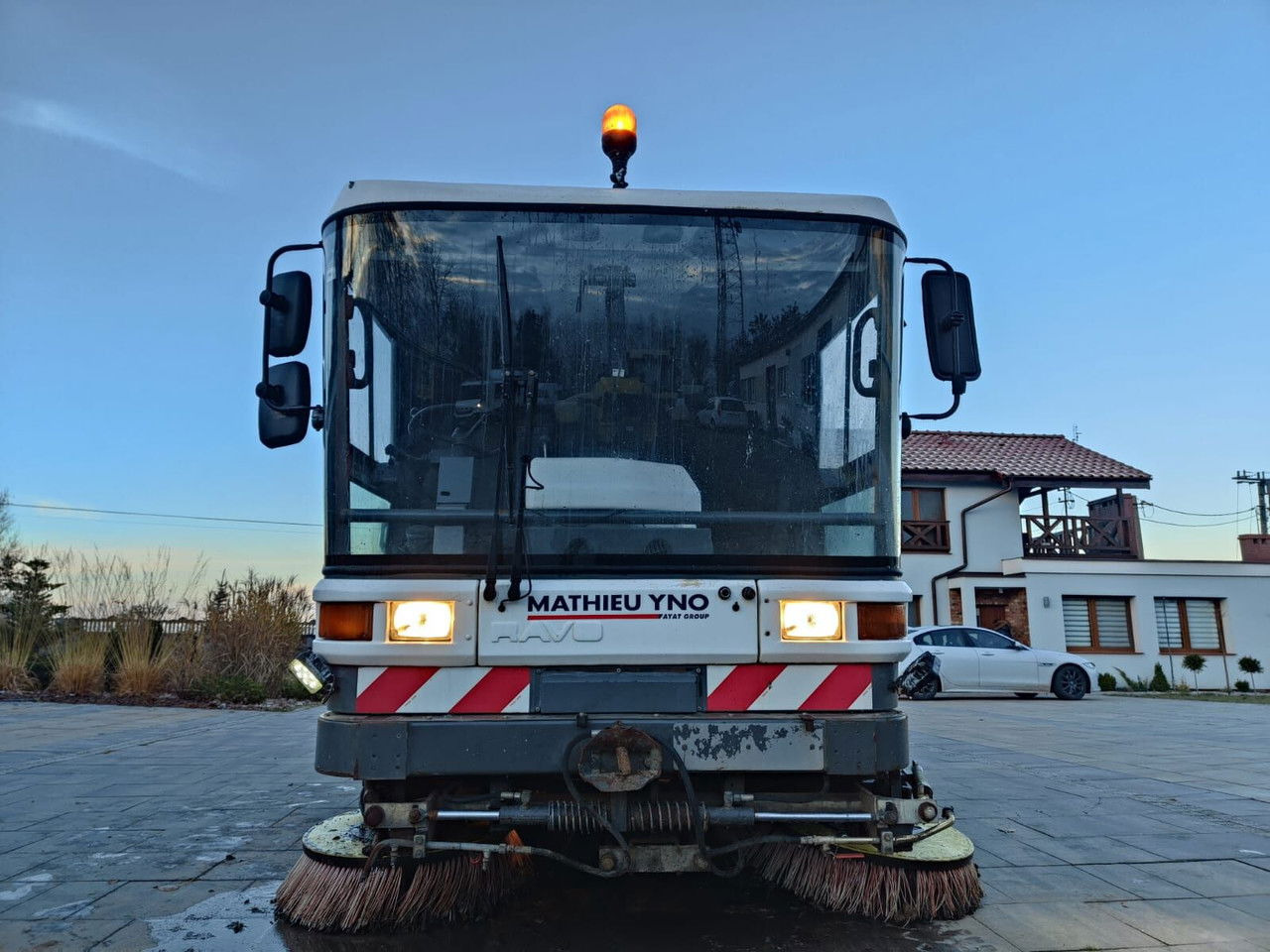 Diversen Yno Ravo 5002 530 C 540 NA CZĘŚCI Mathieu Yno Ravo 5002 530 C 540 NA CZ - Подметально-уборочная машина: фото 1 Diversen Yno Ravo 5002 530 C 540 NA CZĘŚCI Mathieu Yno Ravo 5002 530 C 540 NA CZ - Подметально-уборочная машина: фото 1