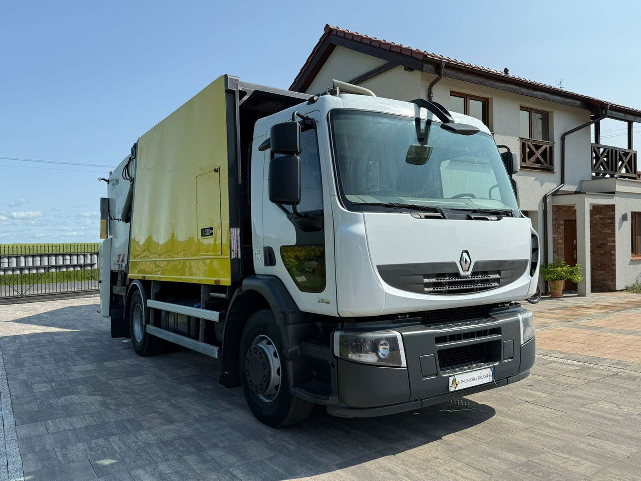 Renault Premium 280 DXI Śmieciarka Faun VR5.Untr Tylko 263TYS Przebiegu - Мусоровоз: фото 1 Renault Premium 280 DXI Śmieciarka Faun VR5.Untr Tylko 263TYS Przebiegu - Мусоровоз: фото 1