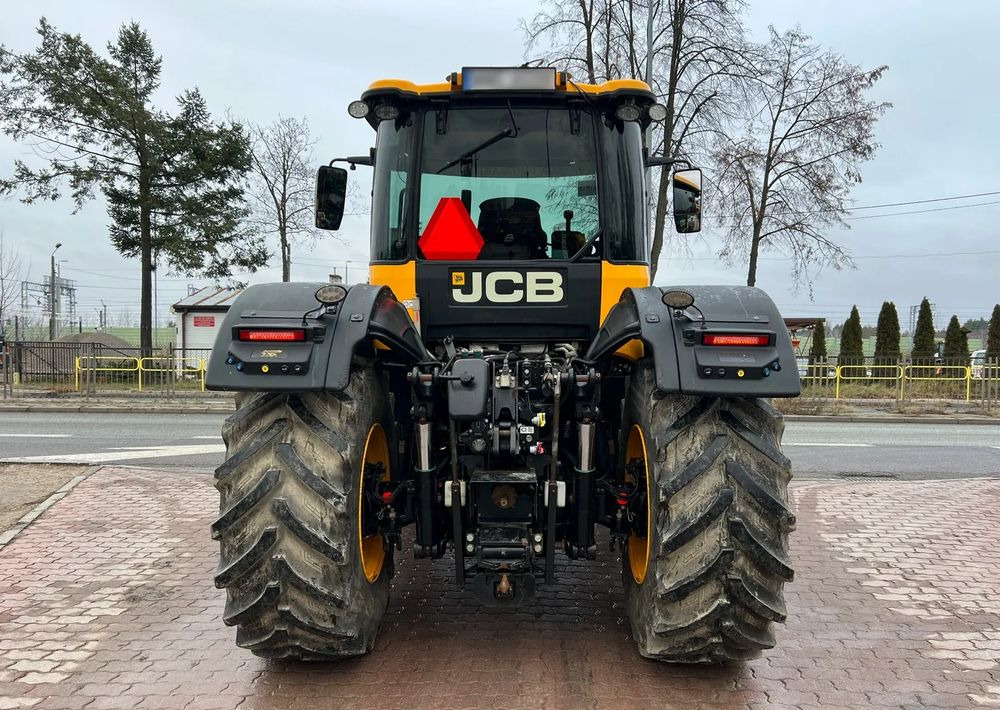 JCB Fastrac 4220 - Трактор: фото 4 JCB Fastrac 4220 - Трактор: фото 4