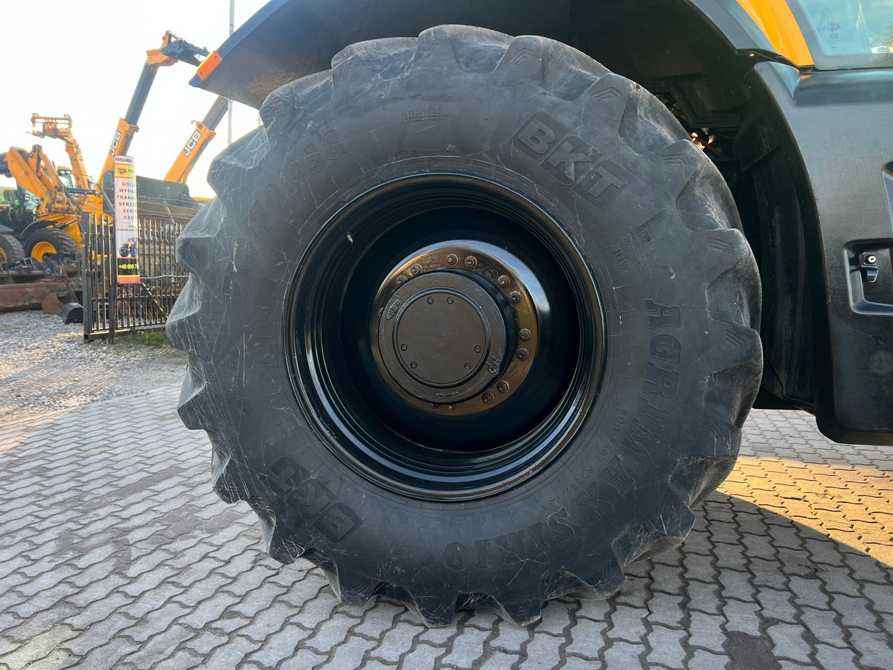 JCB Fastrac 8310 в лизинг JCB Fastrac 8310: фото 15