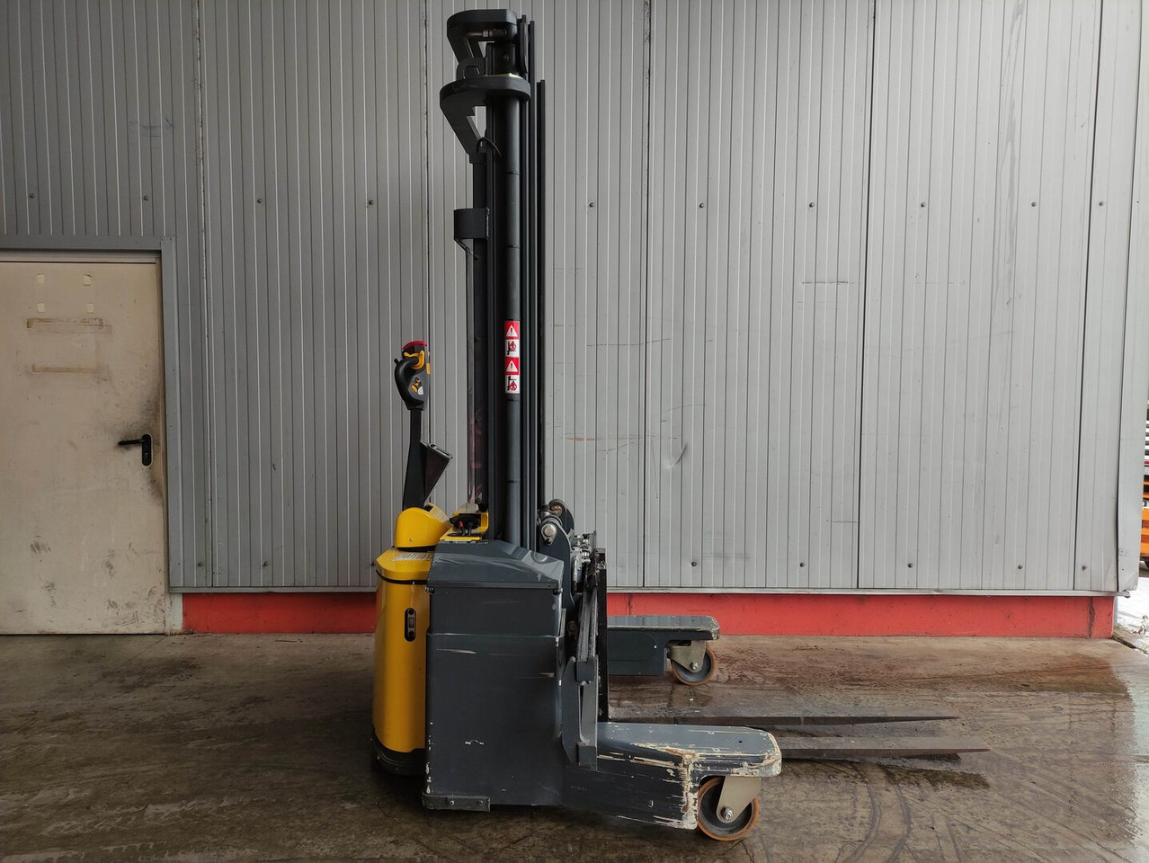 Combilift Combi WR4 / 4-Wege - Штабелер: фото 2 Combilift Combi WR4 / 4-Wege - Штабелер: фото 2