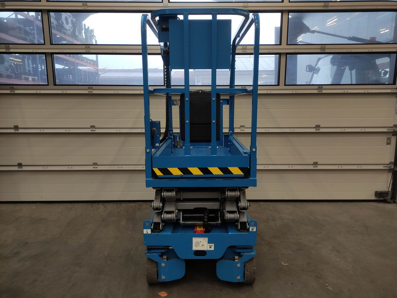 Genie GS1932m - Ножничный подъемник: фото 3 Genie GS1932m - Ножничный подъемник: фото 3