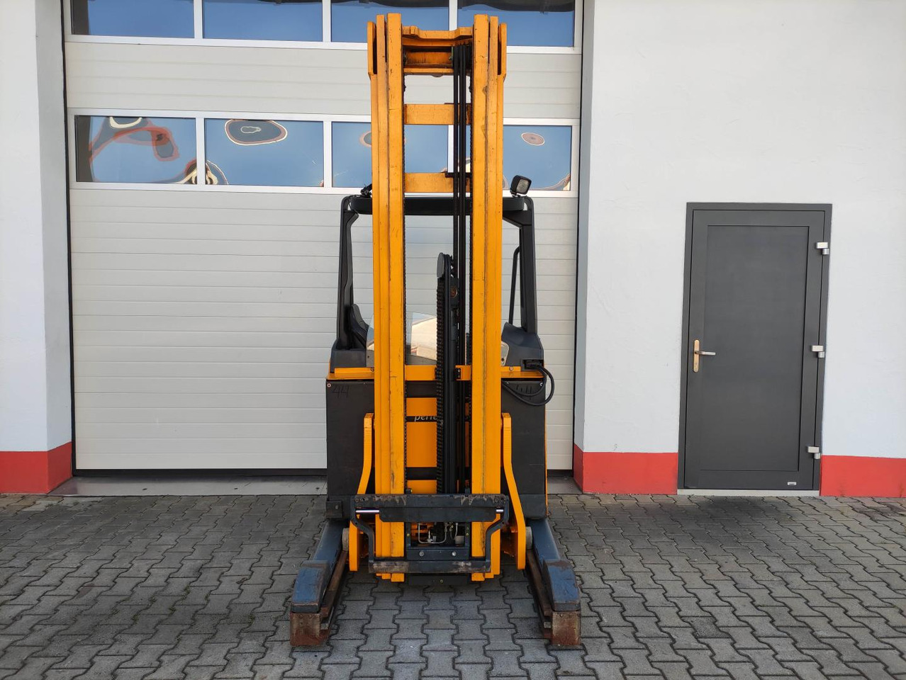 Jungheinrich ETV216 - Ричтрак: фото 3 Jungheinrich ETV216 - Ричтрак: фото 3