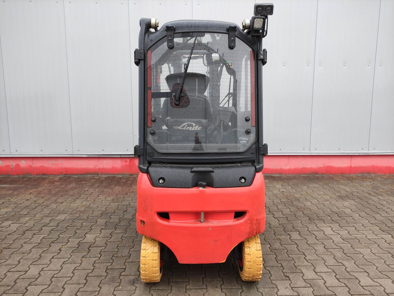 Linde E18PH-EVO - Электропогрузчик: фото 4 Linde E18PH-EVO - Электропогрузчик: фото 4