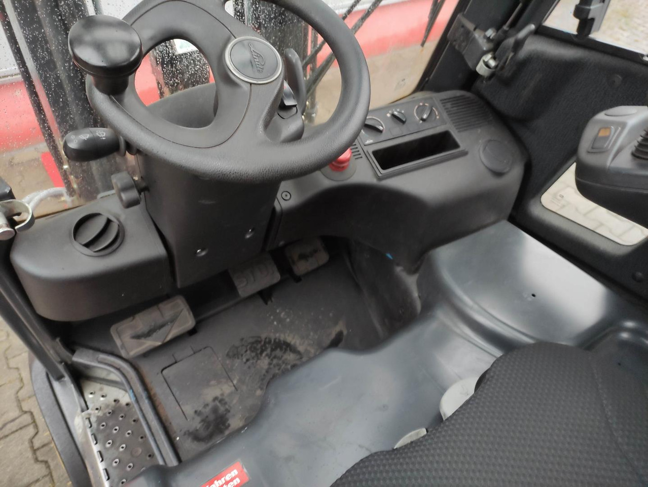 Linde E18PH-EVO - Электропогрузчик: фото 5 Linde E18PH-EVO - Электропогрузчик: фото 5