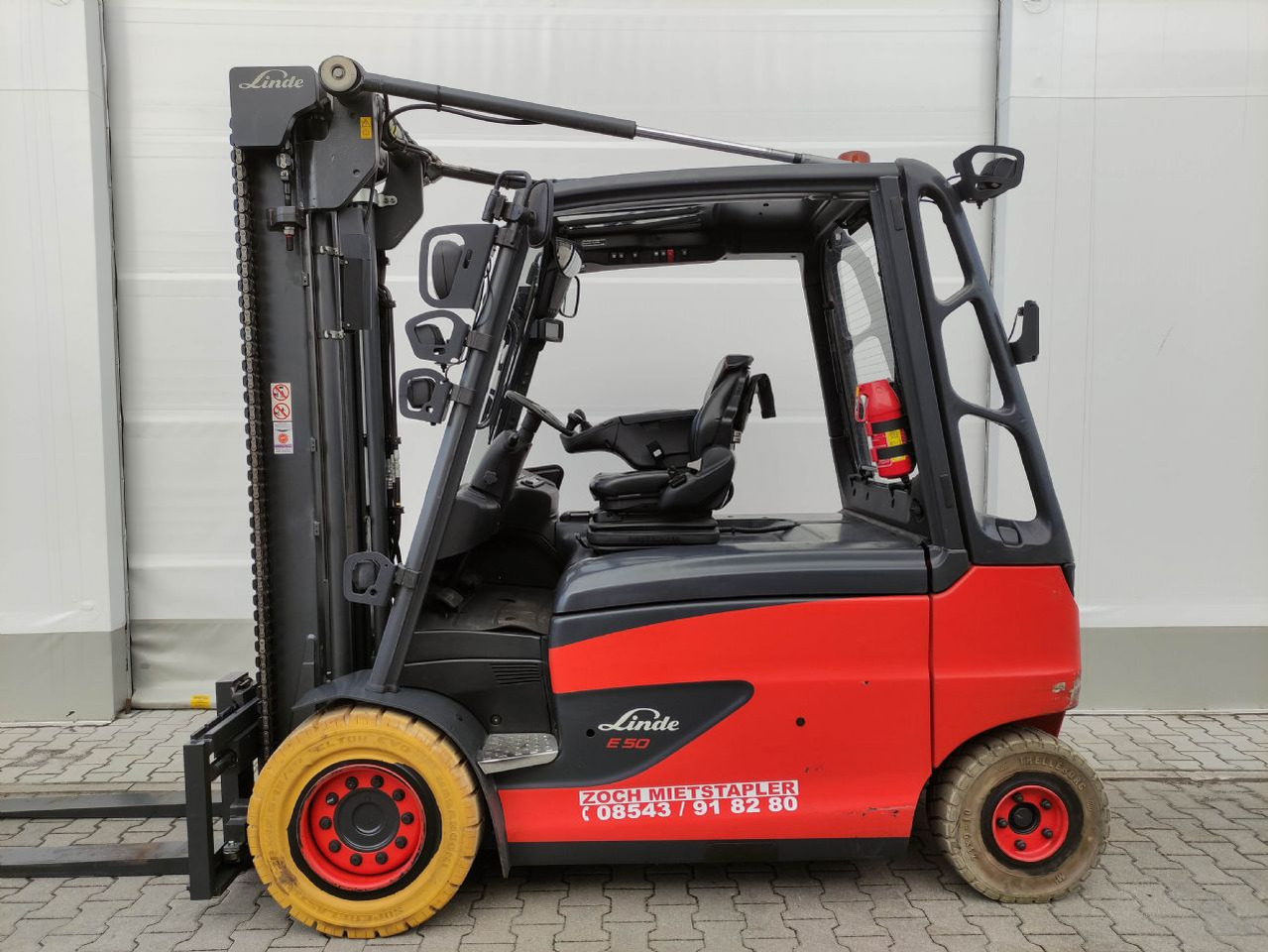 Linde E50HL-01-388 - Электропогрузчик: фото 1 Linde E50HL-01-388 - Электропогрузчик: фото 1